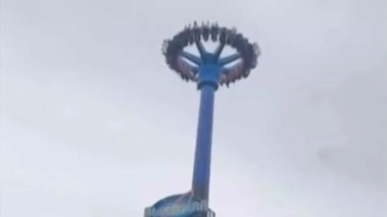 Oregon amusement park ride malfunction leaves dozens dangling upside down