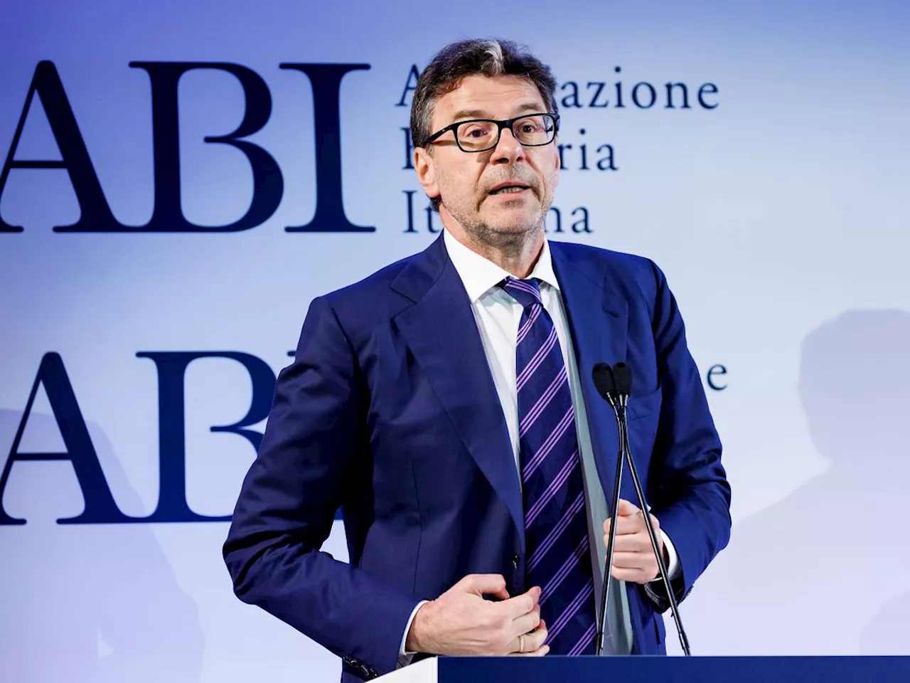 Giorgetti: 'Su Pnrr tempi da rivedere, non ho timore a dirlo'