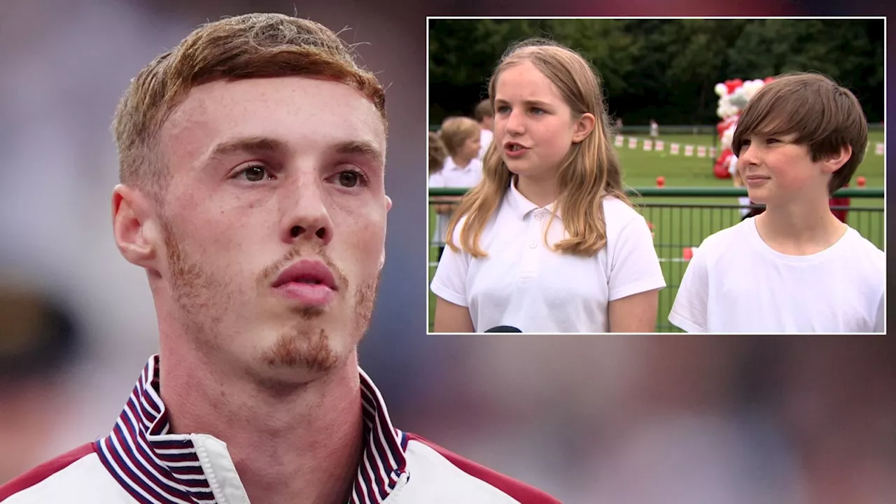 England striker Cole Palmer is 'inspiration' to old primary school in Stockport