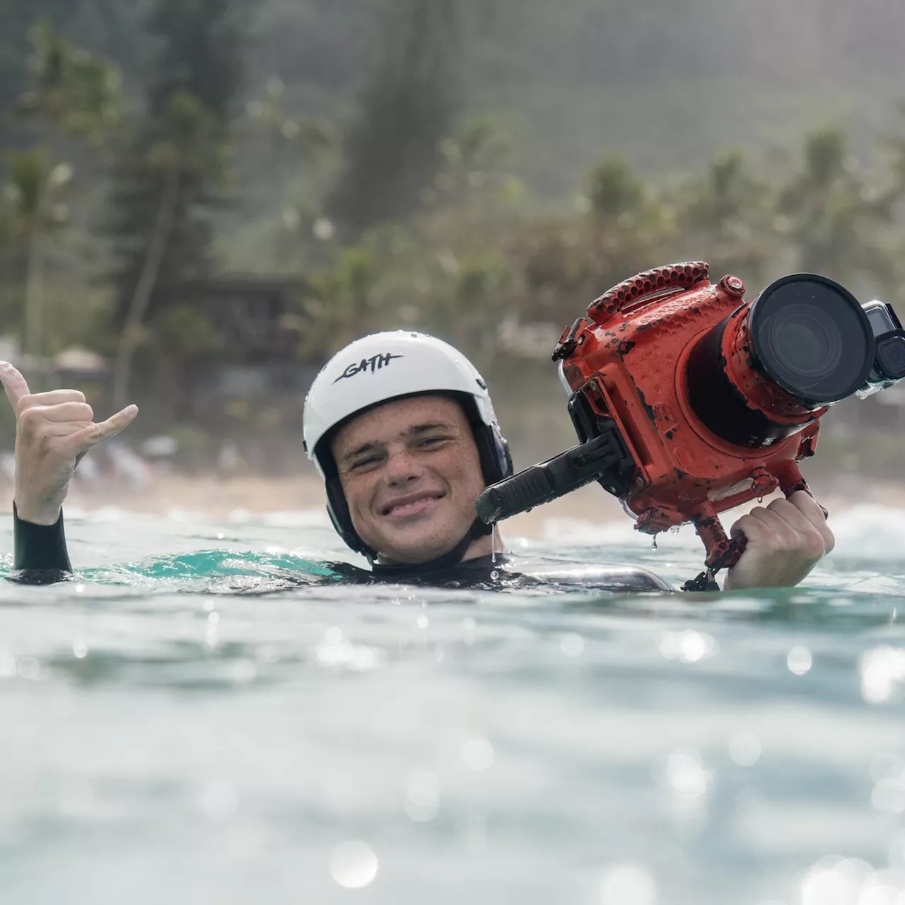 Fotógrafo australiano é retirado inconsciente do mar em Teahupoo, sede do surfe em Paris-2024