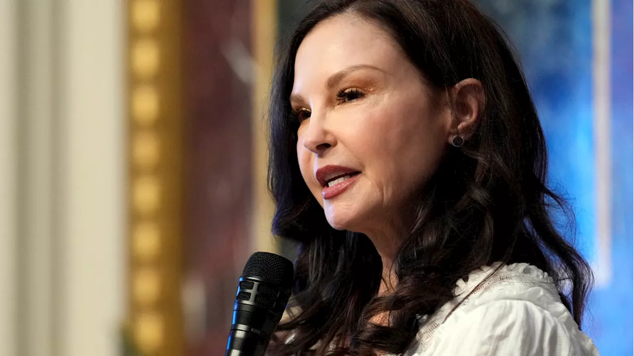 Democratic activist and actor Ashley Judd calls for Biden to step aside