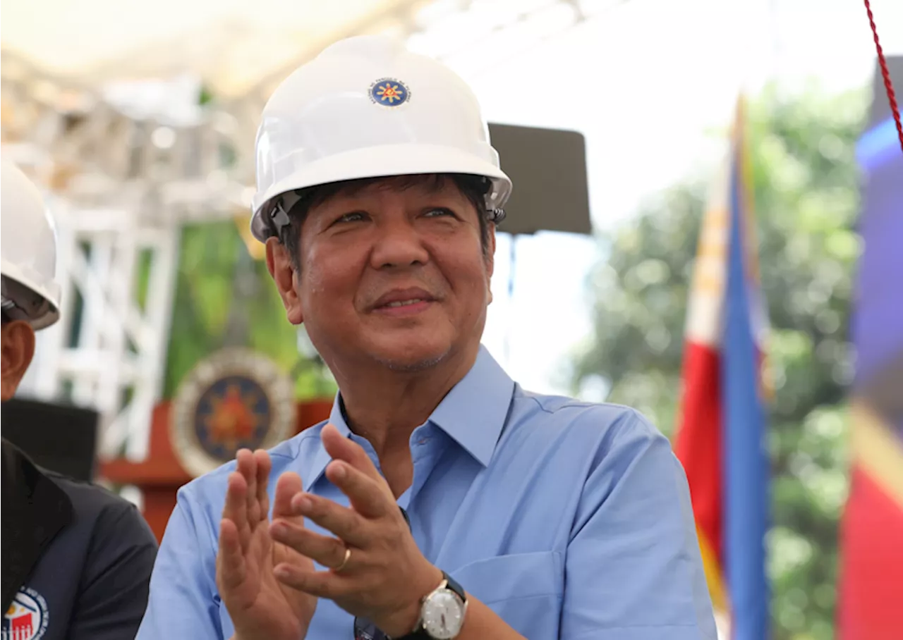 Marcos inaugurates power transmission lines in Bataan