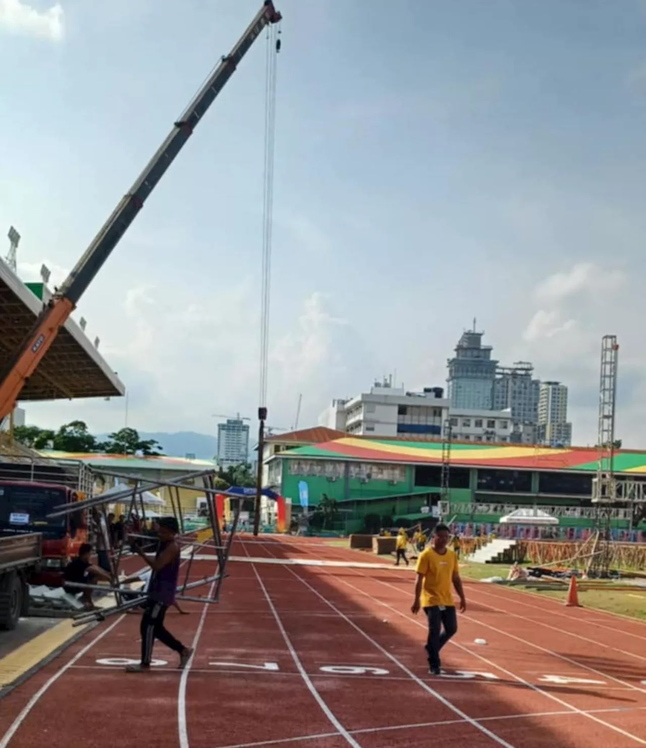 Palaro’s Cebu track oval falls short of international standard