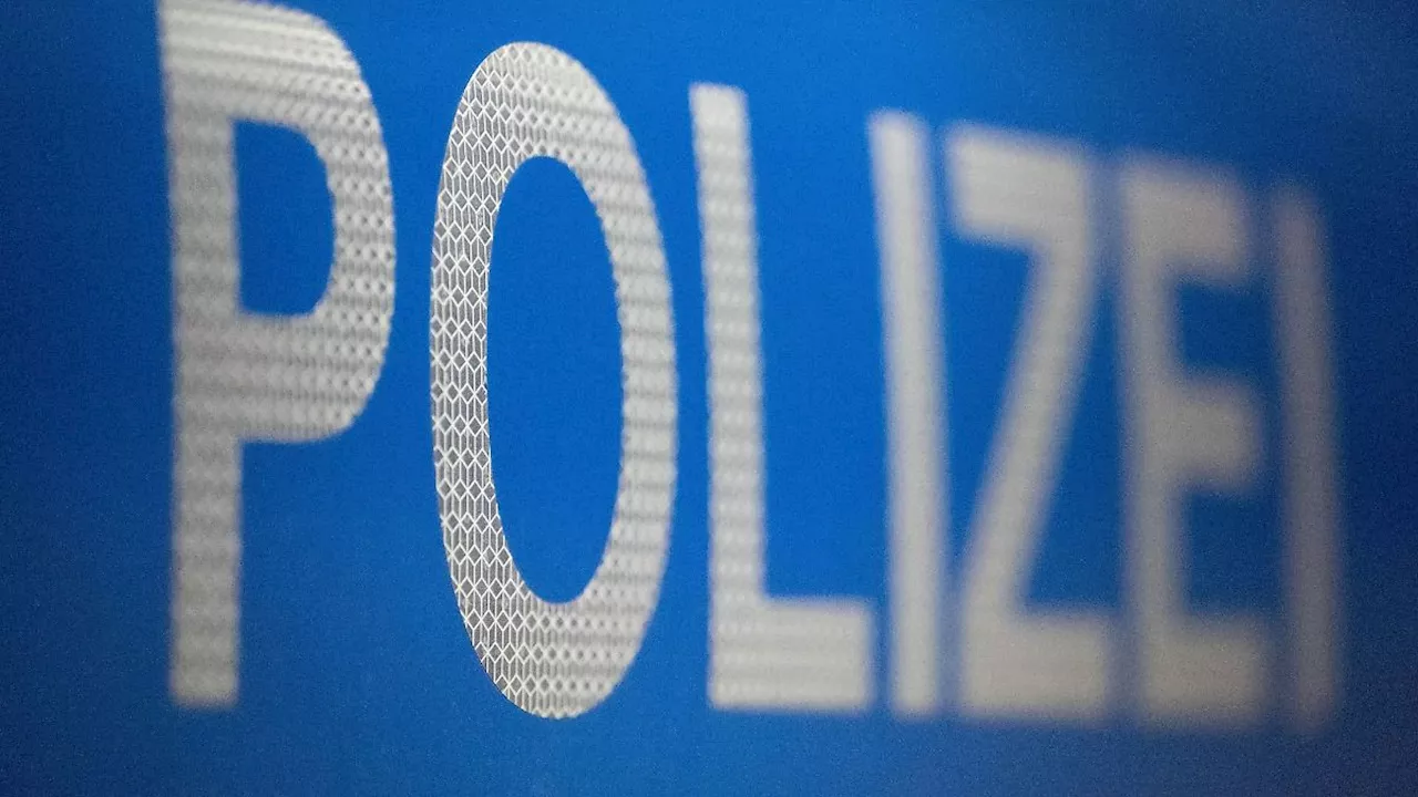 Baden-Württemberg: Hunderte Polizisten bei Trauermarsch für getöteten Kollegen