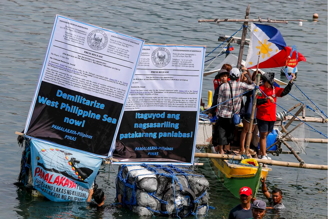 IN PHOTOS: Fisherfolk urge China to accept 2016 arbitral ruling