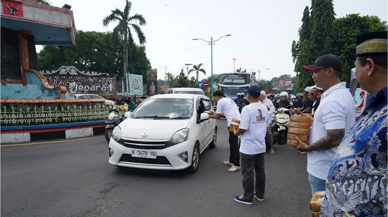 Jumat Berkah di Jepara, Bentuk Nyata Kepedulian Tim Relawan untuk Warga Sekitar