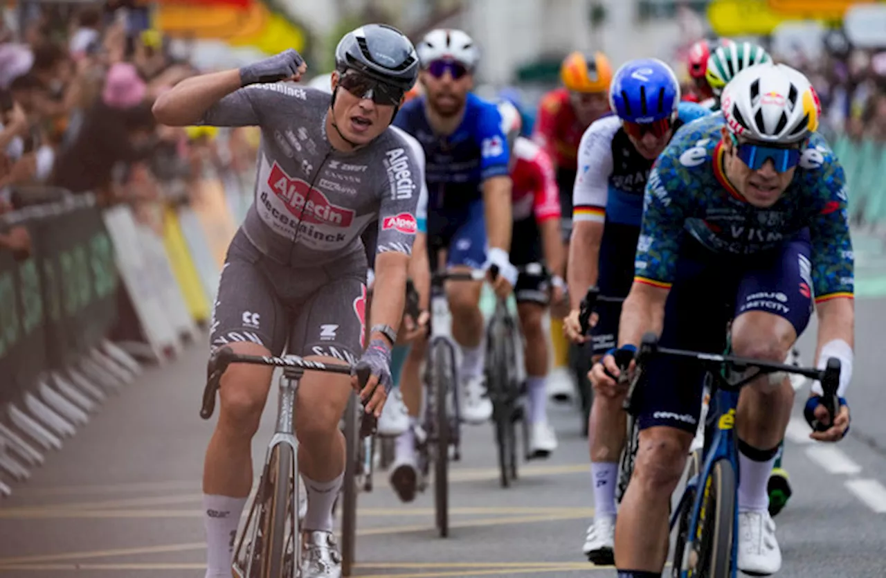 Philipsen at the double on Tour de France sprint