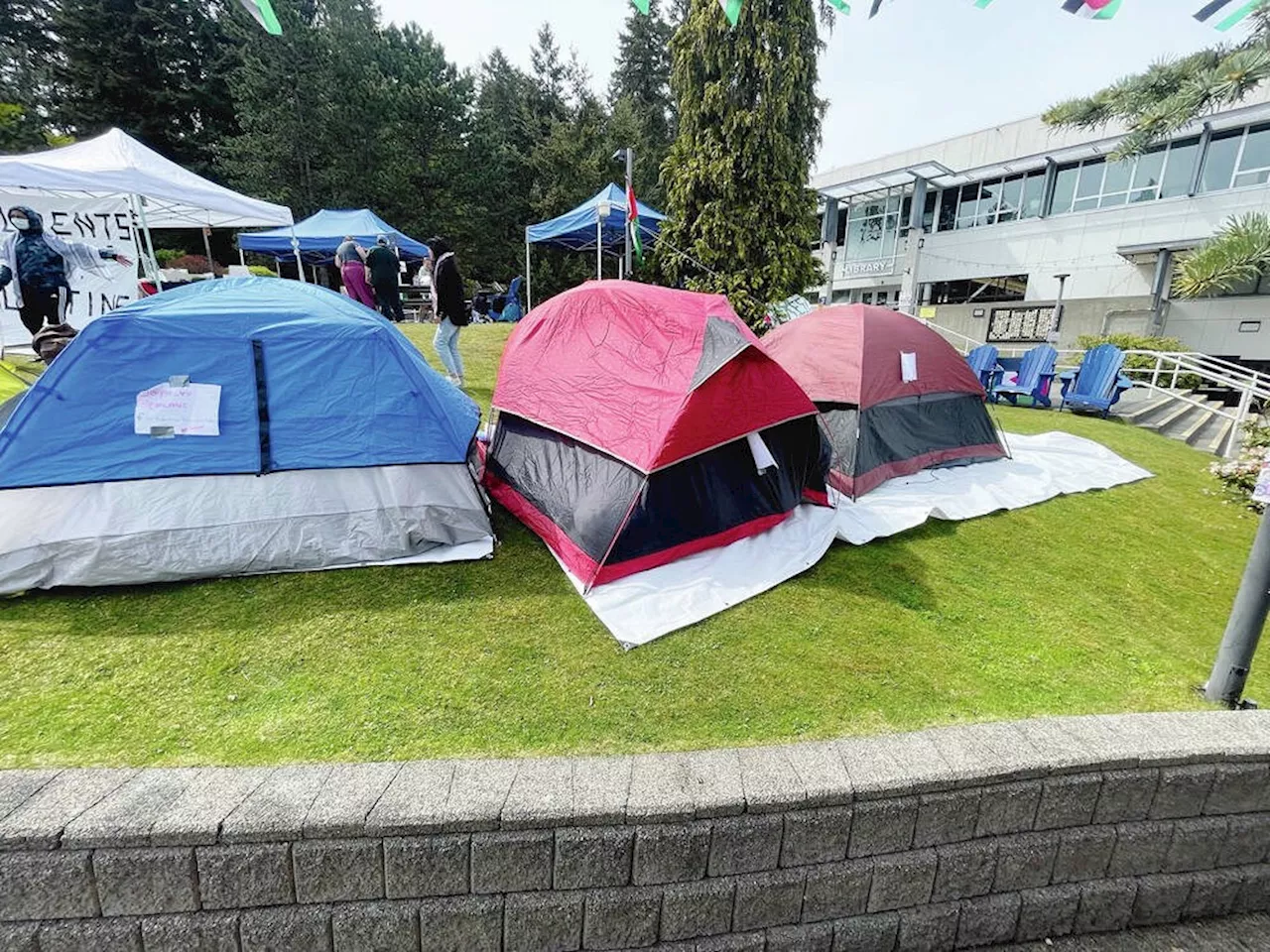 VIU issues trespass notice to pro-Palestinian encampment