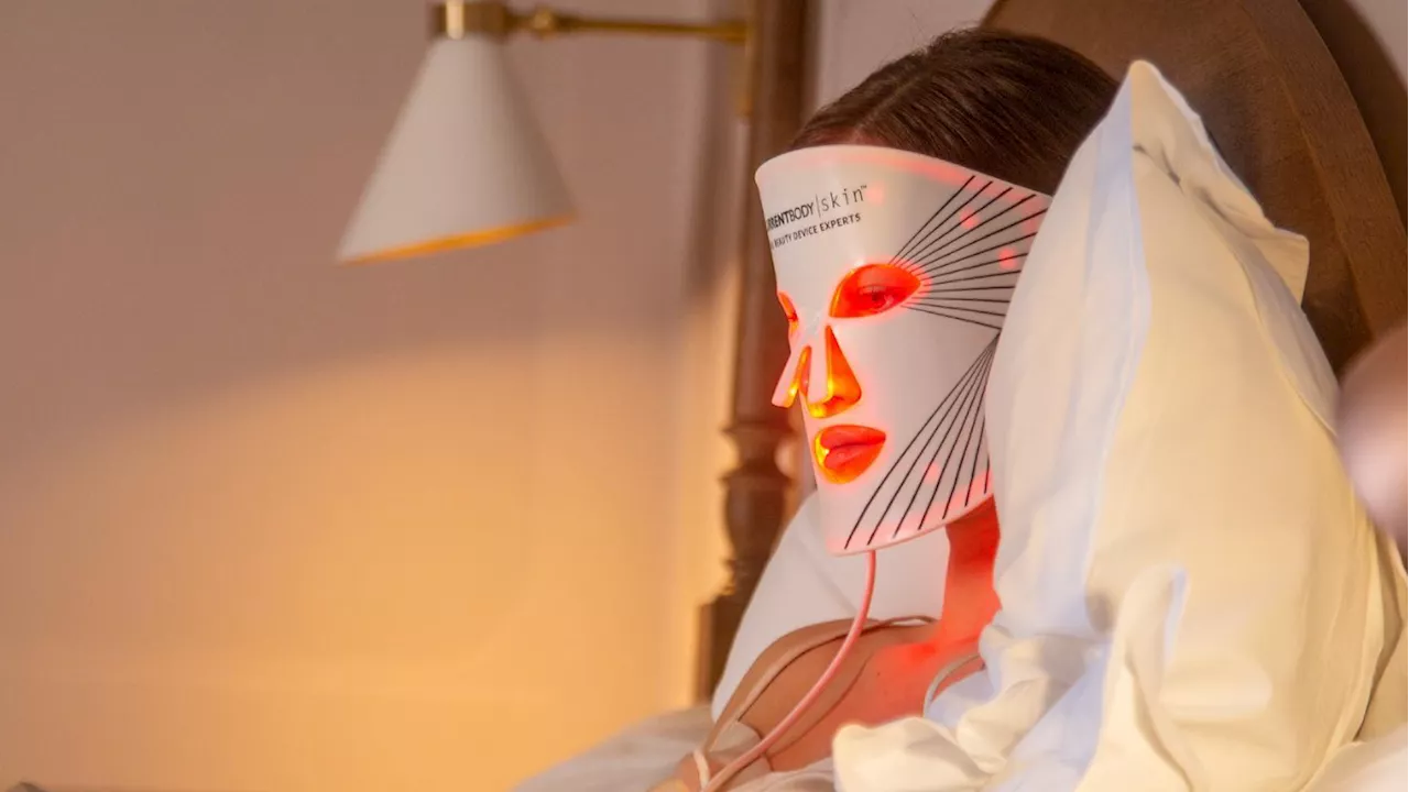 Maschera LED viso: le 8 migliori antirughe a confronto