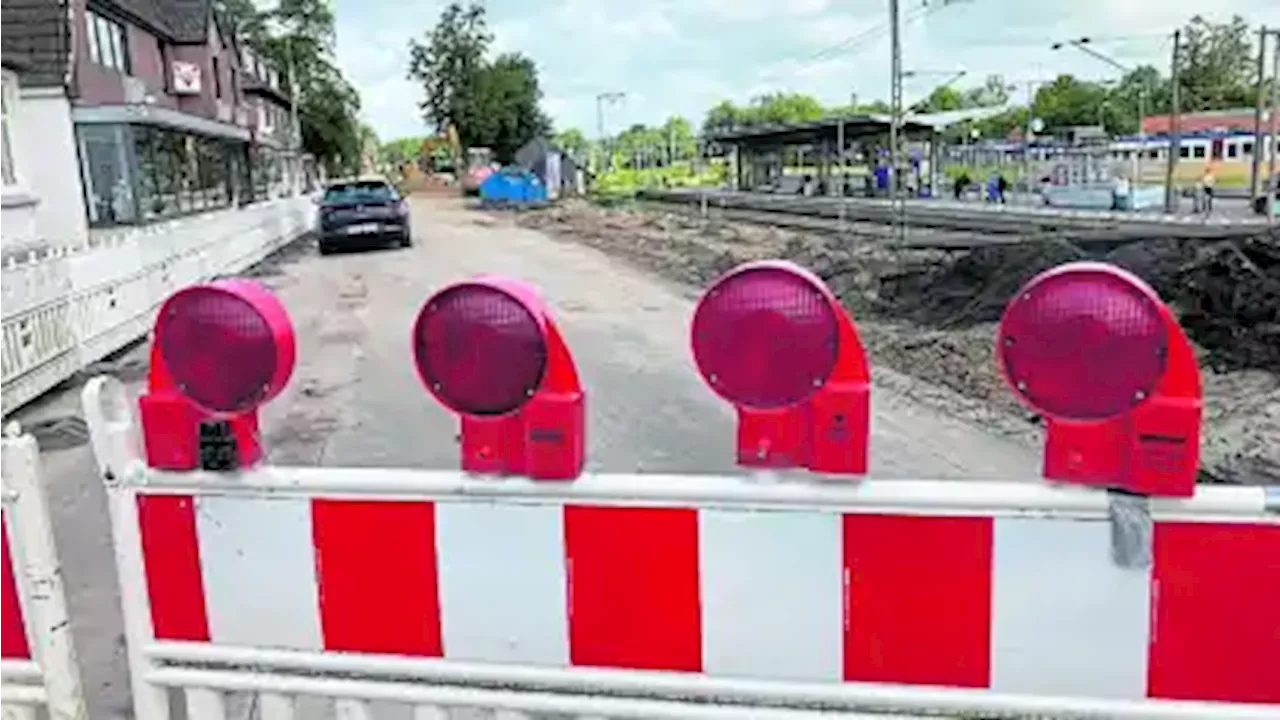 Hohe Straße in Hude gesperrt: Bauarbeiten am Bahnhof