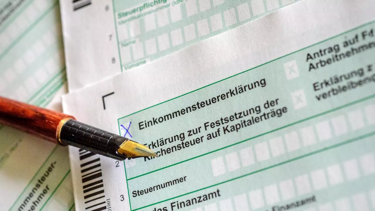 Steuererklärung: Experten fordern einfacheres Steuersystem