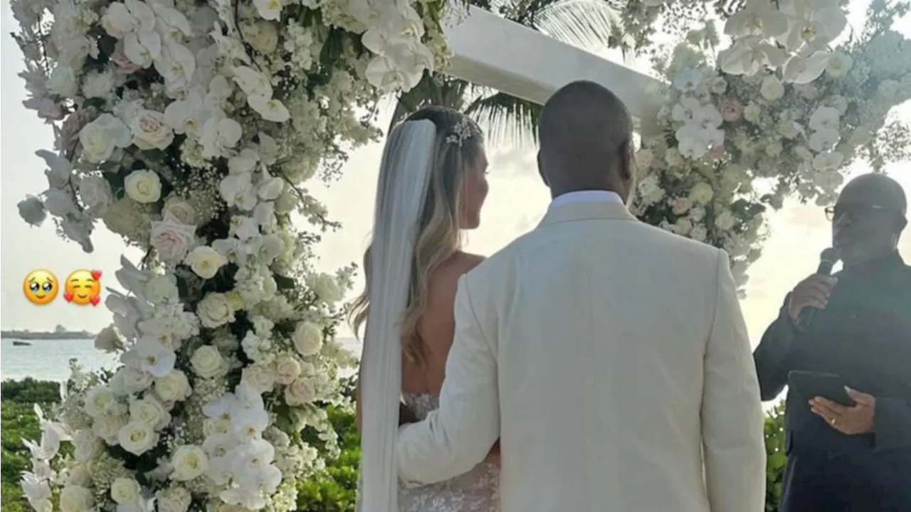 Eddie Murphy and Paige Butcher marry in Anguilla