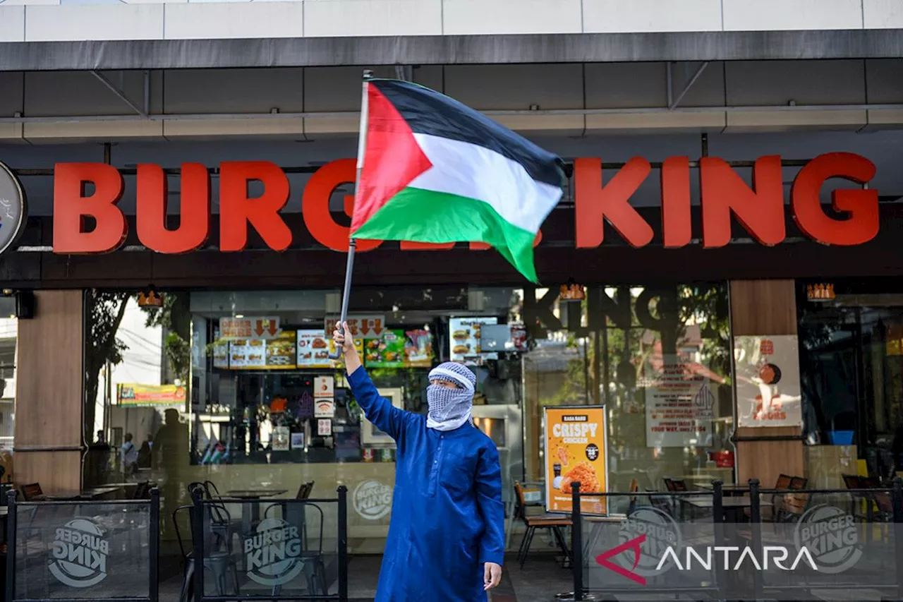 Aksi Aliansi bela Palestina boikot Israel di Bandung