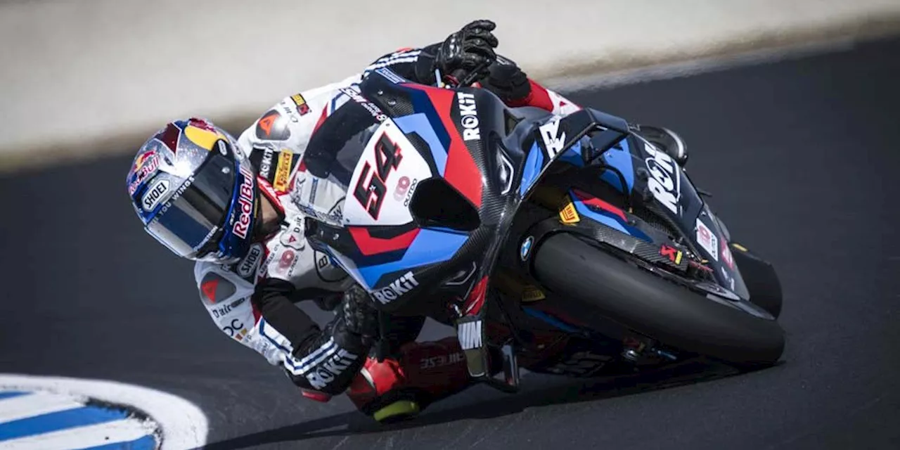 Hasil Race 1 WorldSBK Inggris 2024: Toprak Razgatlioglu Menang, Kalahkan Alex Lowes