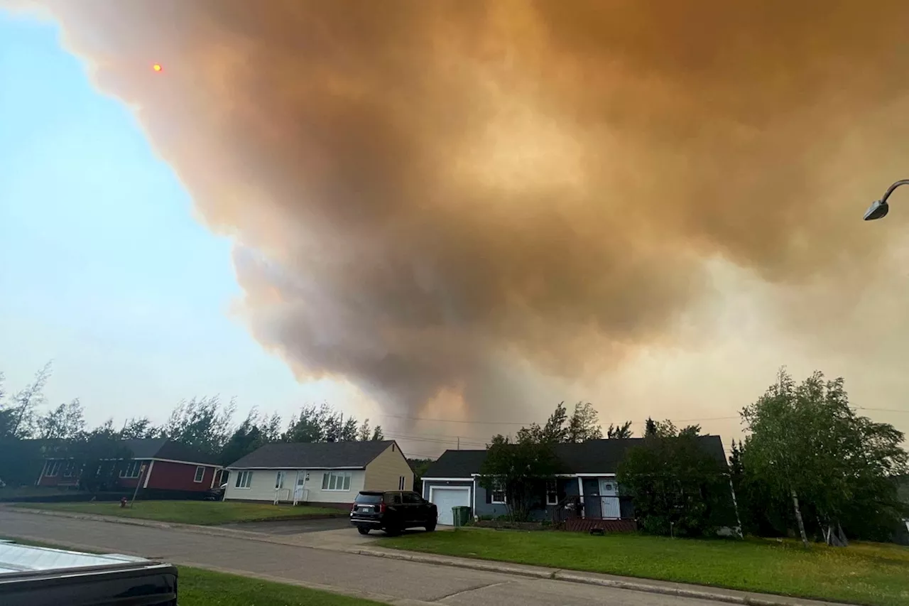 Canada : plus de 9.000 personnes évacuées en raison d'incendies