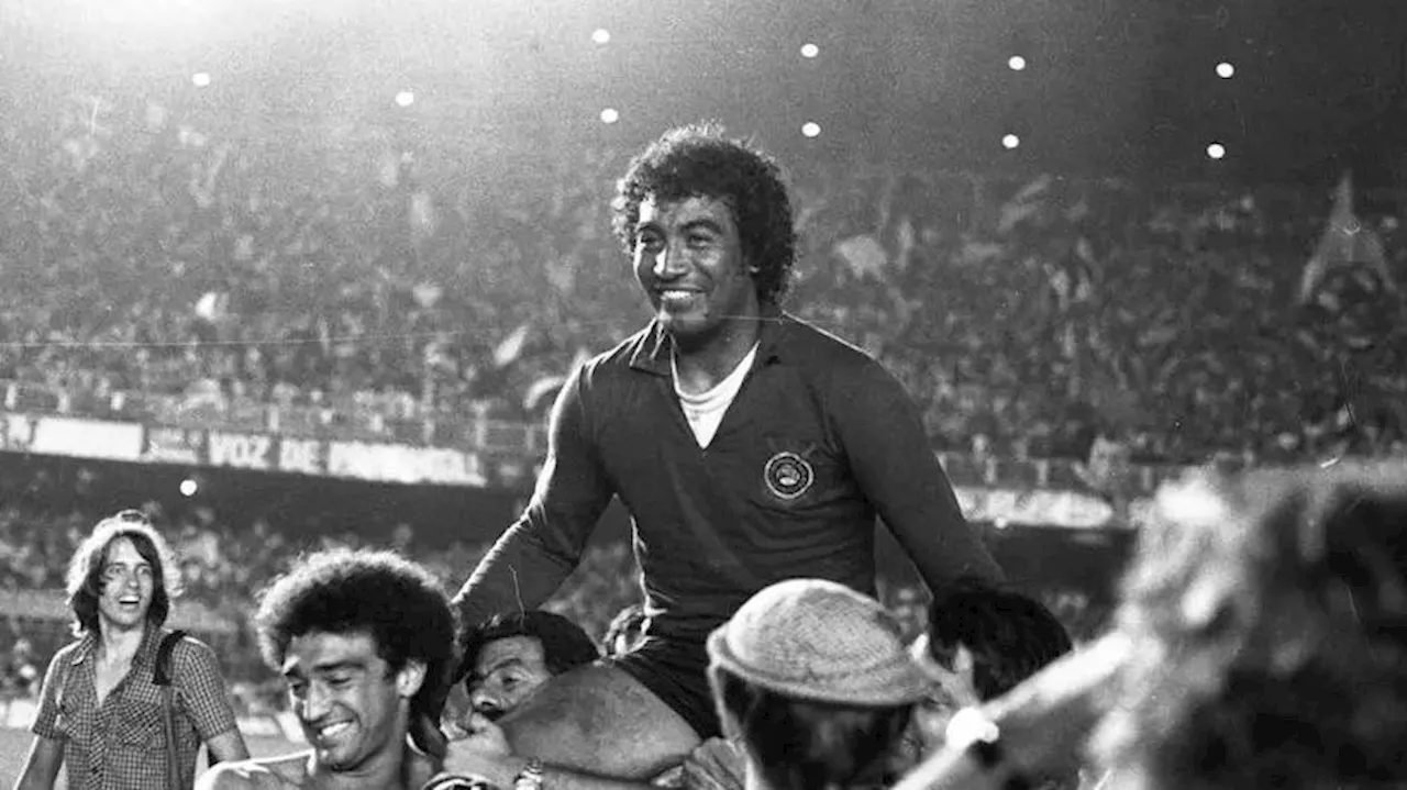 Morre Tobias, goleiro do Corinthians no título de 1977, aos 75 anos