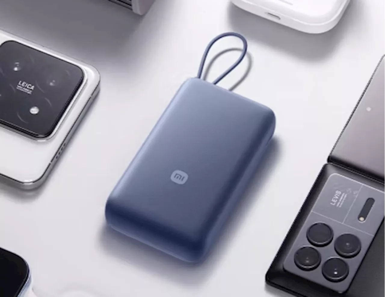 Xiaomi’s 20,000mAh compact power bank is now available in space blue color