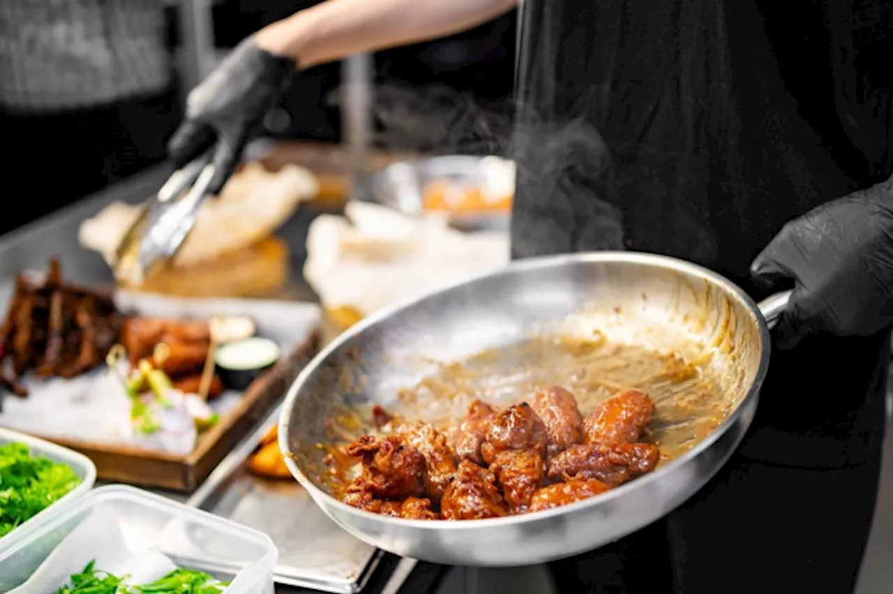 ＜アルバイトがすぐ辞める飲食店＞その理由は【食事が目的ではない】常連客にあった！？