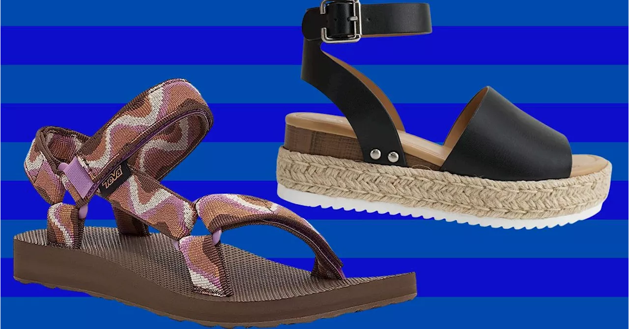 Comfortable Walking Sandals That Reviewers Wore On Vacation