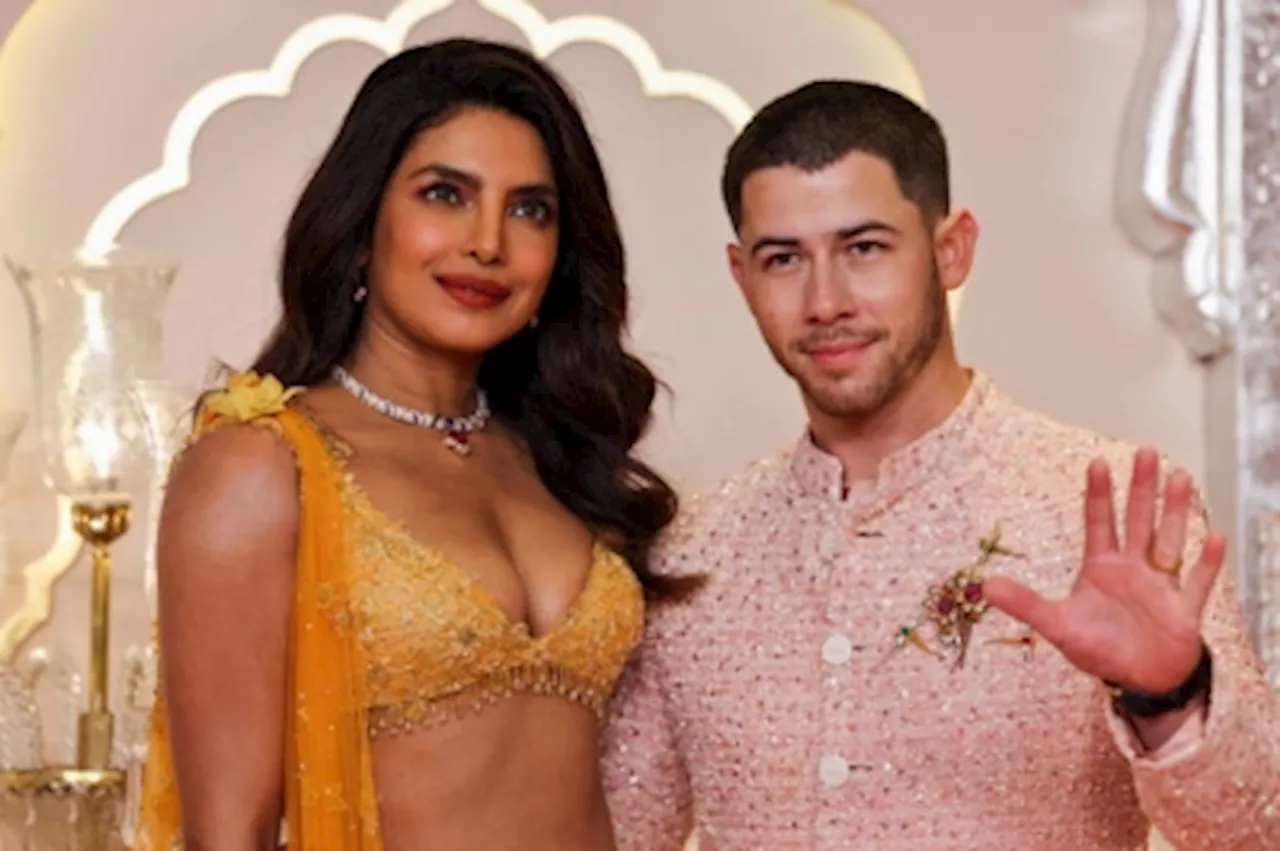 Billionaire wedding gala in India: John Cena, Kim Kardashian and Priyanka Chopra among A-list guests (VIDEO)