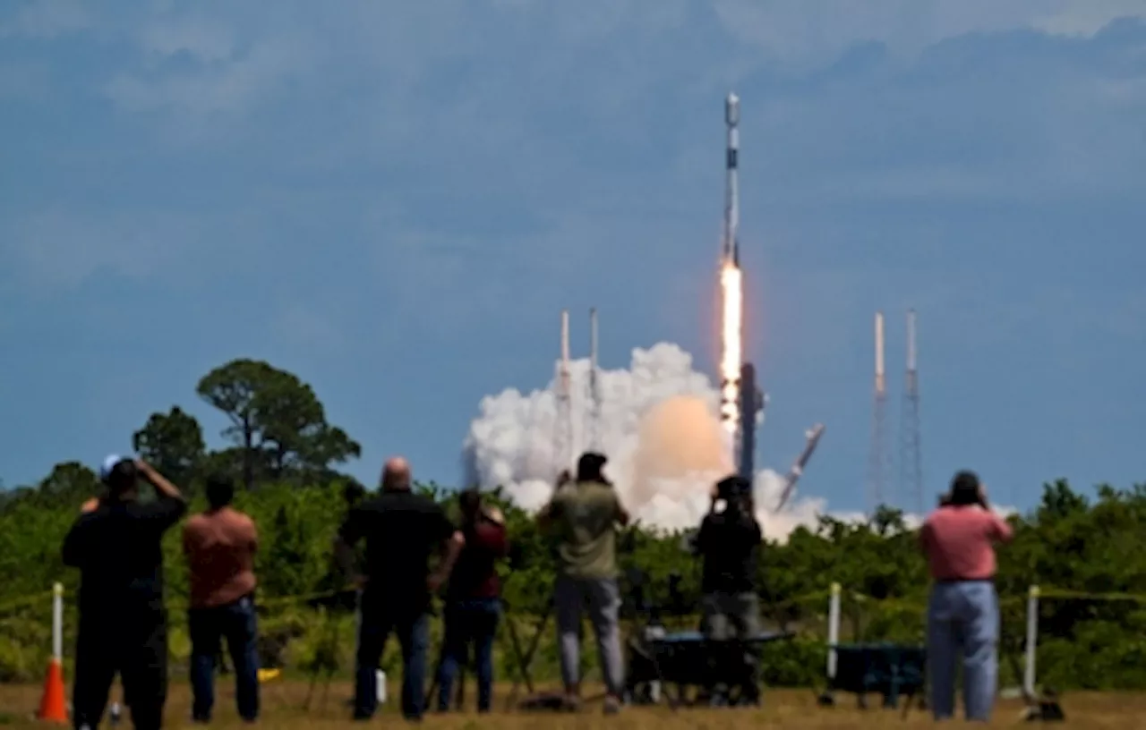 US aviation authority grounds SpaceX’s Falcon 9 after Starlink satellite mishap