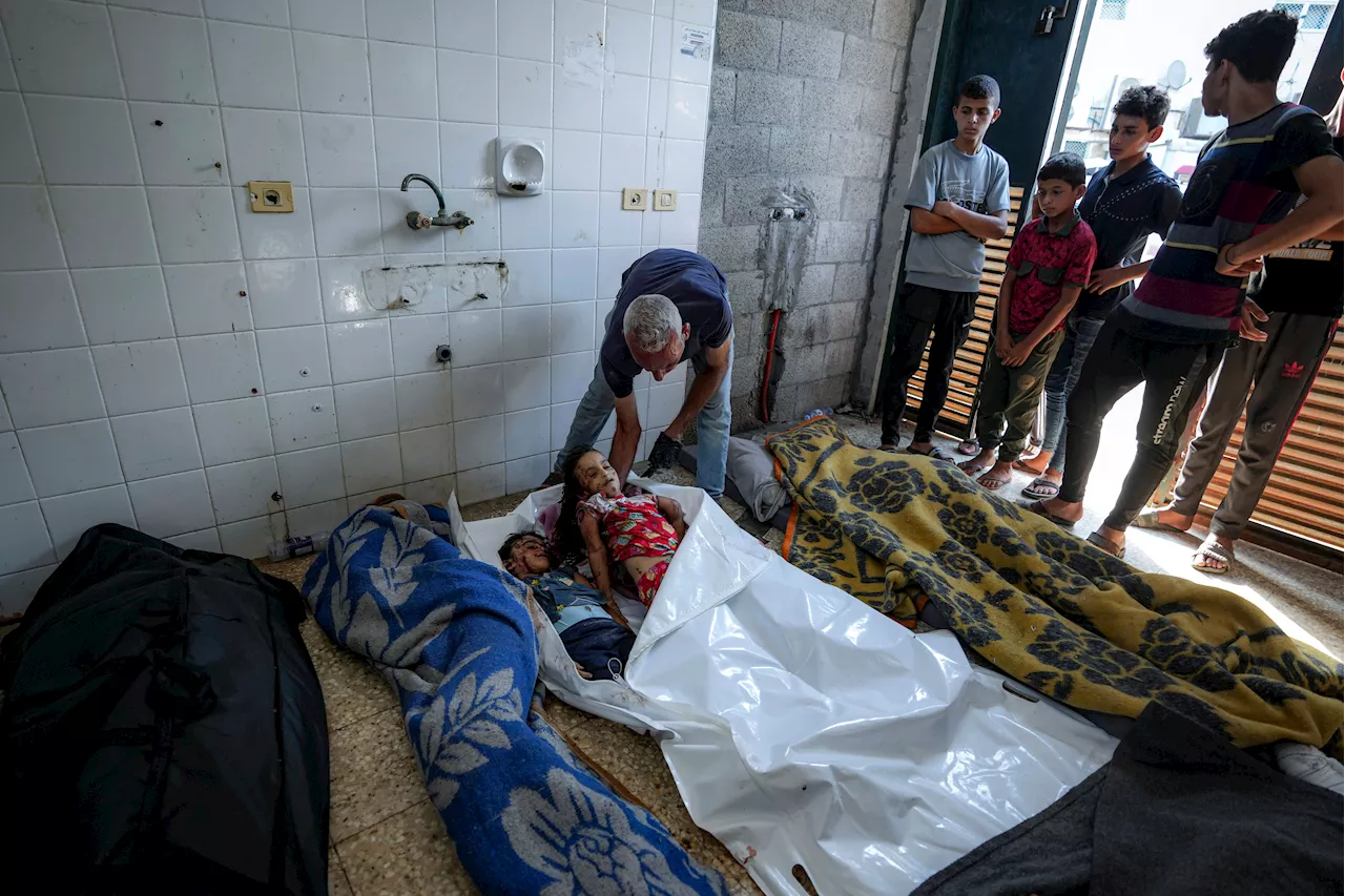 An Israeli attack on southern Gaza Strip leaves 71 dead, the Health Ministry in Gaza says