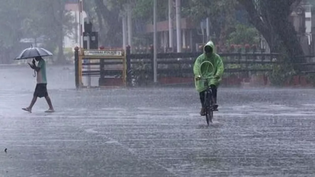 Weather Update: यूपी-उत्तराखंड समेत इन राज्यों में भारी बारिश का अलर्ट, जानें कैसा रहेगा आपके शहर में मौसम