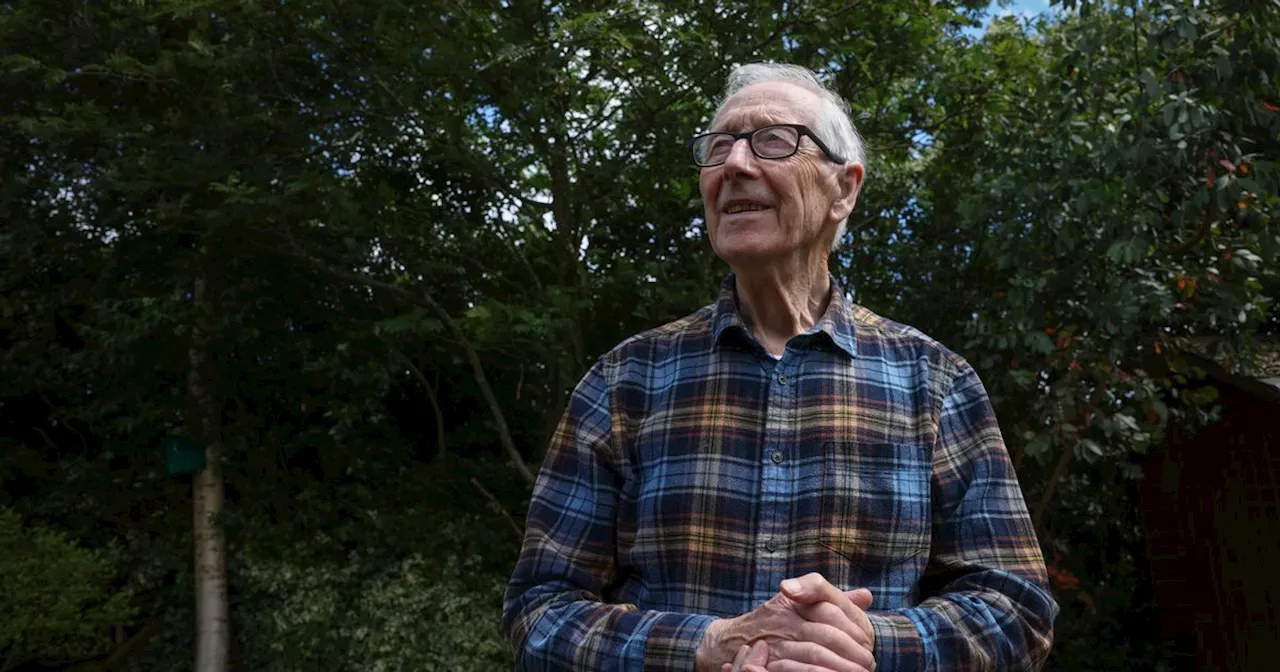 Amateur scientist joins Einstein and Hawking with breakthrough at 91