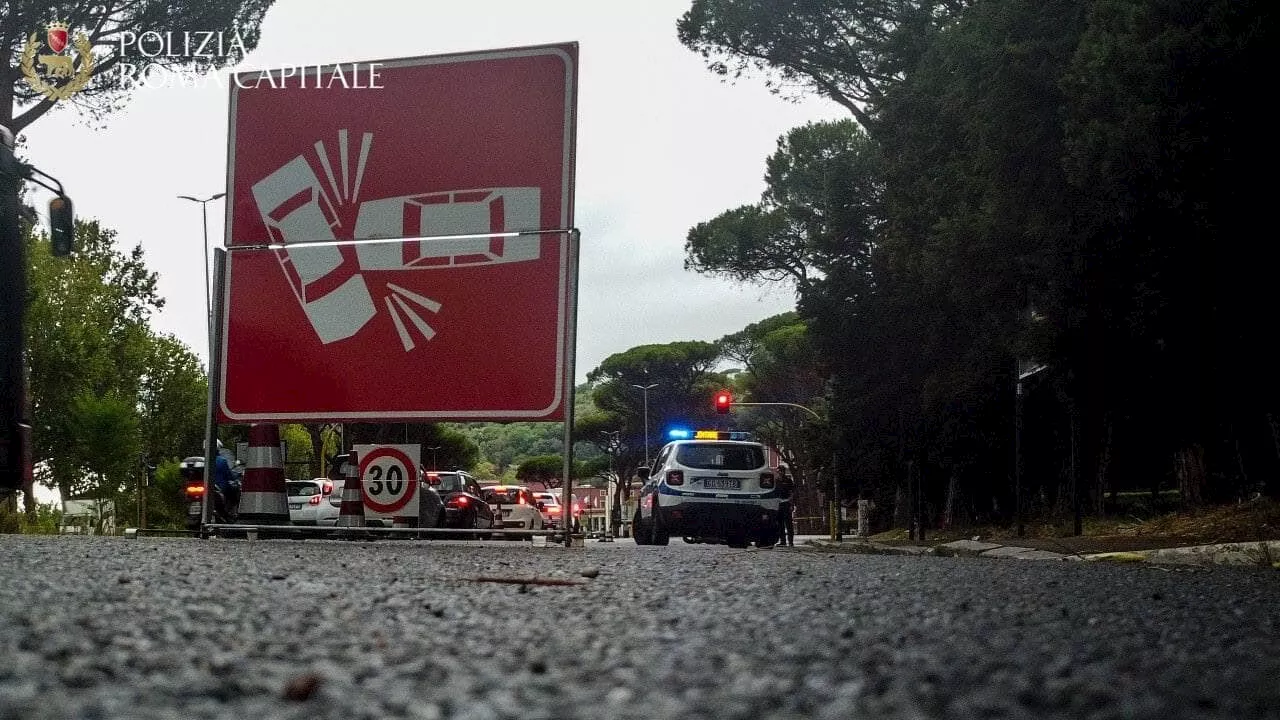 Incidente a Roma: perde controllo dello scooter e finisce nella rotatoria, morto un ragazzo