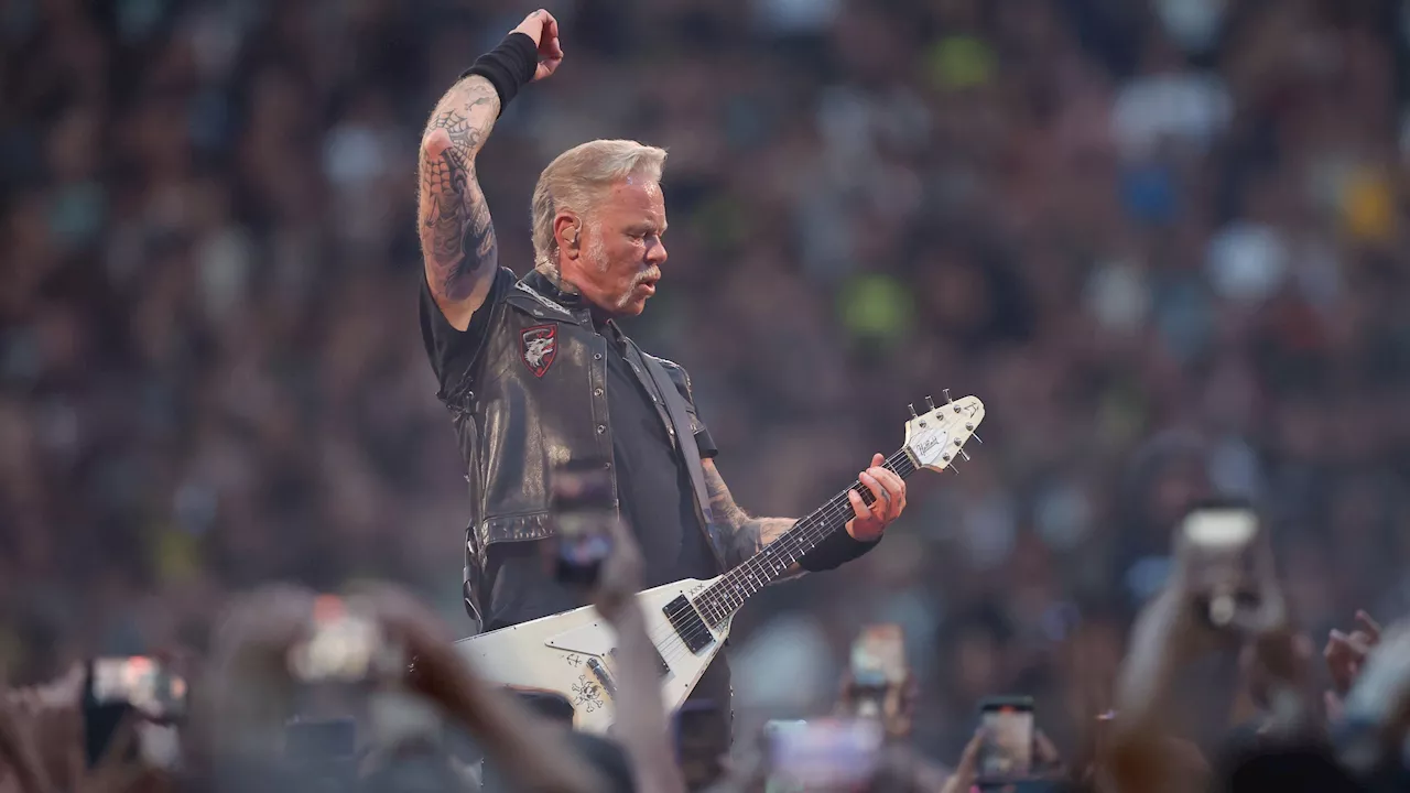 Metallica fracciona su leyenda en dos y, aun así, noquea a Madrid al primer asalto