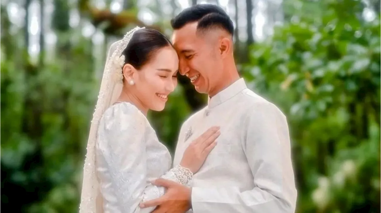 5 Artis Ini Batal Nikah padahal Sudah Lamaran, Ayu Ting Ting Disuruh Kembalikan Seserahan