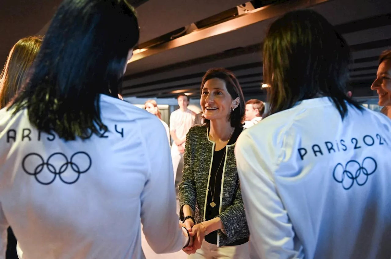 Vidéo. Jeux olympiques 2024 : Amélie Oudéa-Castera s’est baignée dans la Seine