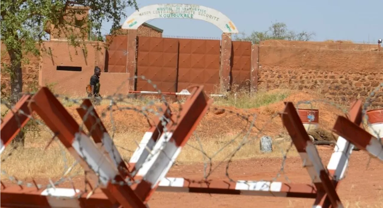 Niger Republic declares curfew as 'terrorists, jihadists' escape from prison