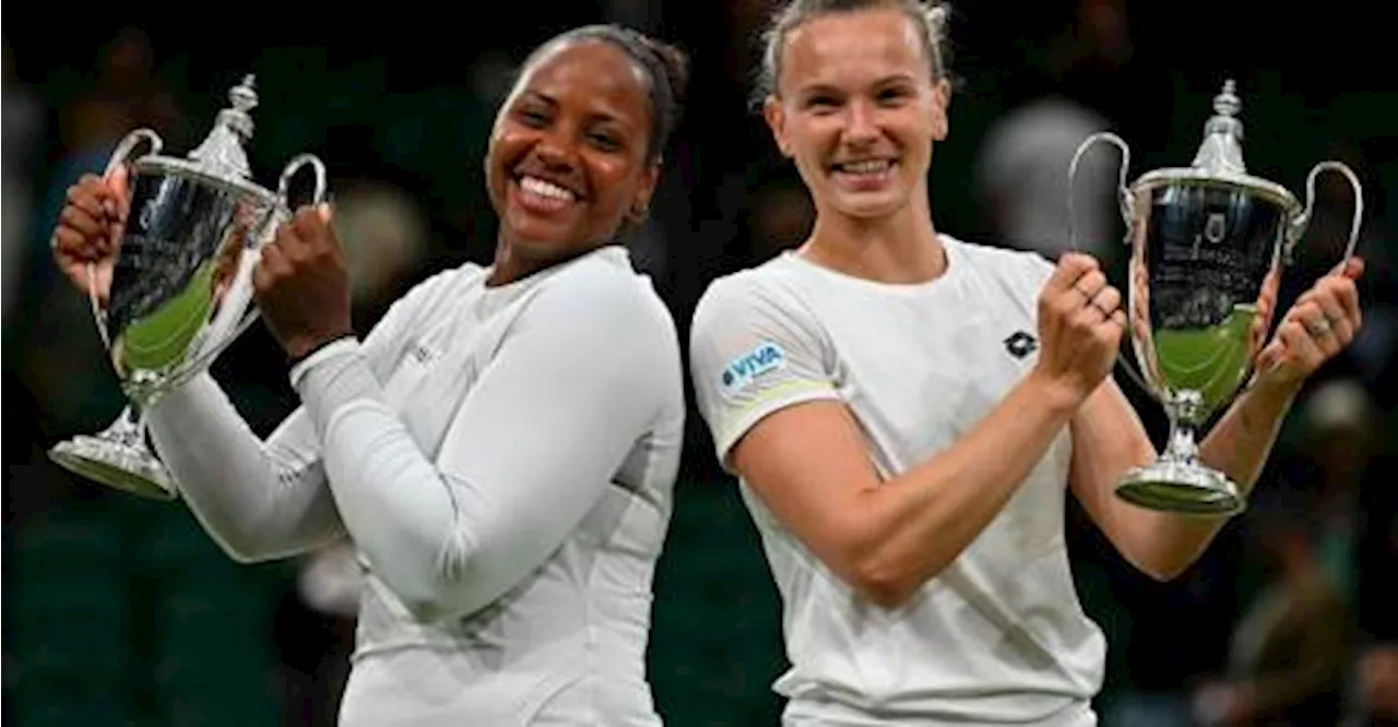 Tennis-American Townsend wins Wimbledon doubles crown alongside Siniakova