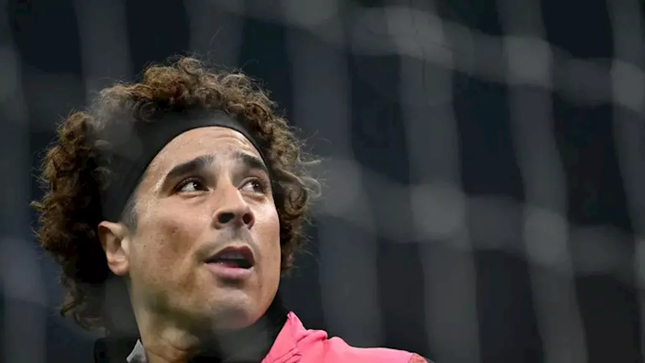 Guillermo Ochoa cumple años y recibe montones de felicitaciones de Ligas y equipos