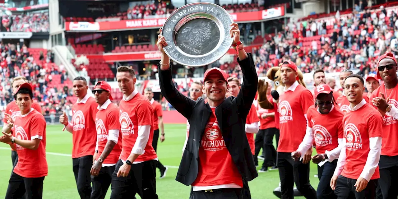 Lozano baart opzien met nieuwe look bij PSV: 'Wat is er met hem gebeurd?'