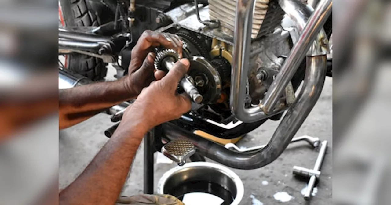 कितने दिन बाद करवानी चाहिए Bike की सर्विसिंग, कहीं आप भी तो नहीं कर रहे हैं गलती?