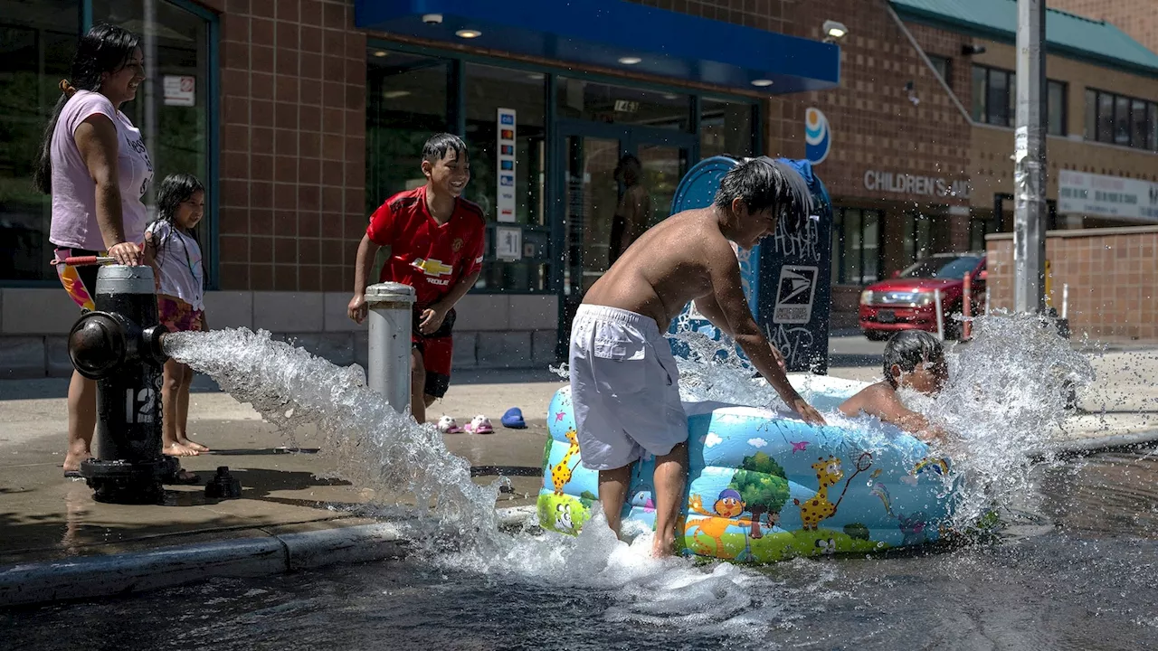 Historic heat waves leave more than 100 million Americans under heat alerts