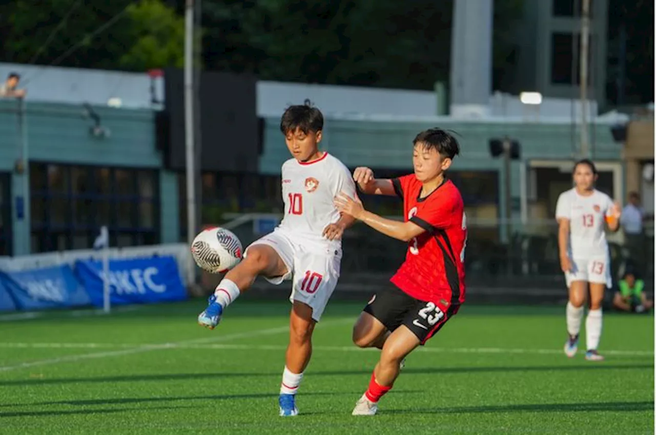 Diwarnai Hujan Deras dan Banyak Genangan Air, Timnas Wanita Indonesia Dihajar Hong Kong