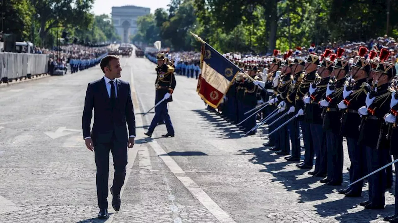 14juillet 2024 Emmanuel Macron est à l'arc de Triomphe pour assister