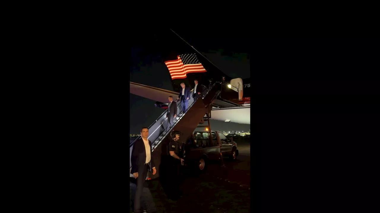 Avião de Trump pousa no aeroporto de Newark, em Nova Jersey