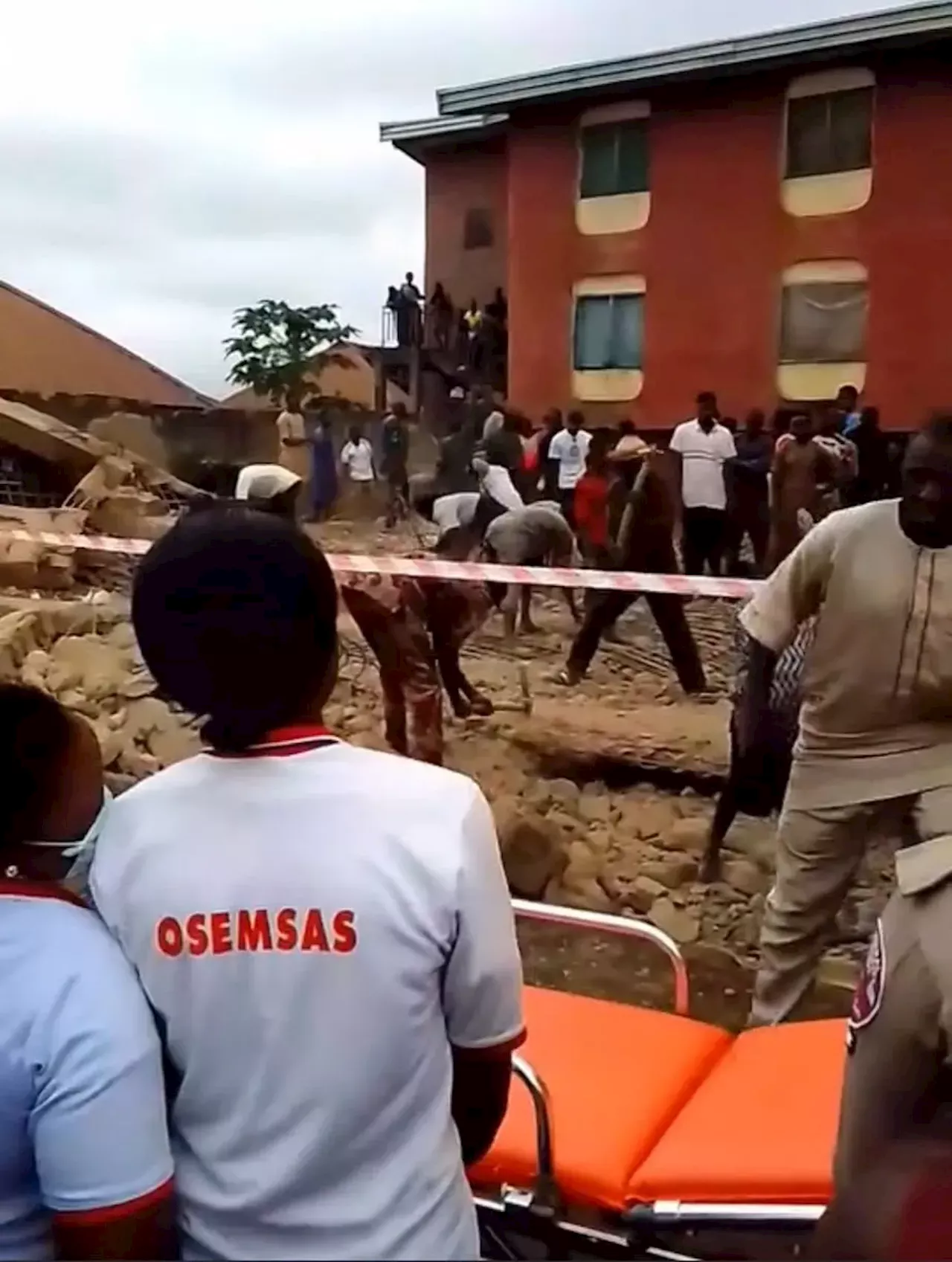 Osogbo Building Collapse: Gov Adeleke warns against construction without approvals