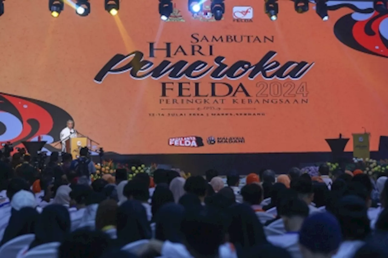 DPM Zahid: Govt to introduce Felda tahfiz schools to produce professionals in technical fields