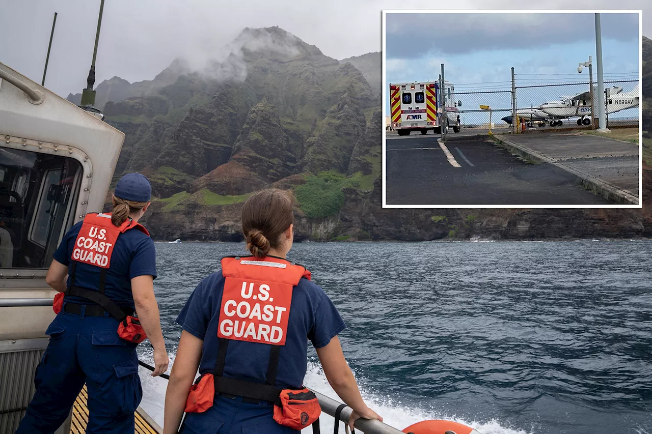 One dead, two missing after tourist helicopter crashes in Hawaii