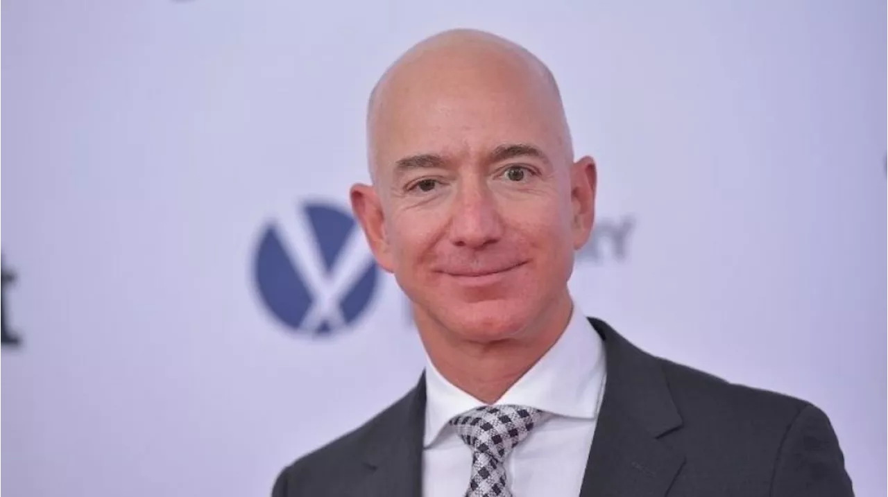 Dulu Tak Akur, Jeff Bezos Puji Donald Trump usai Penembakan: Keberanian yang Luar Biasa