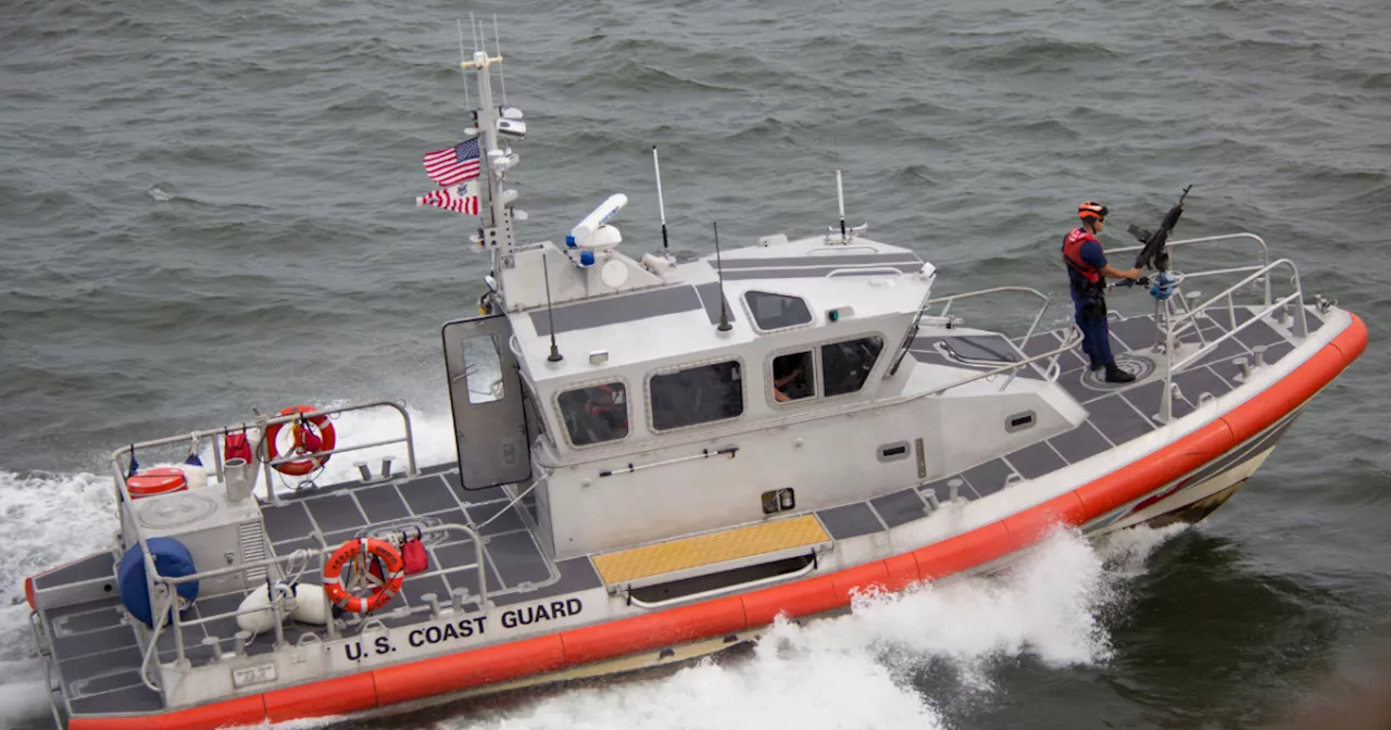 Coast Guard crews rescue 2 people from sinking boat off San Diego coast