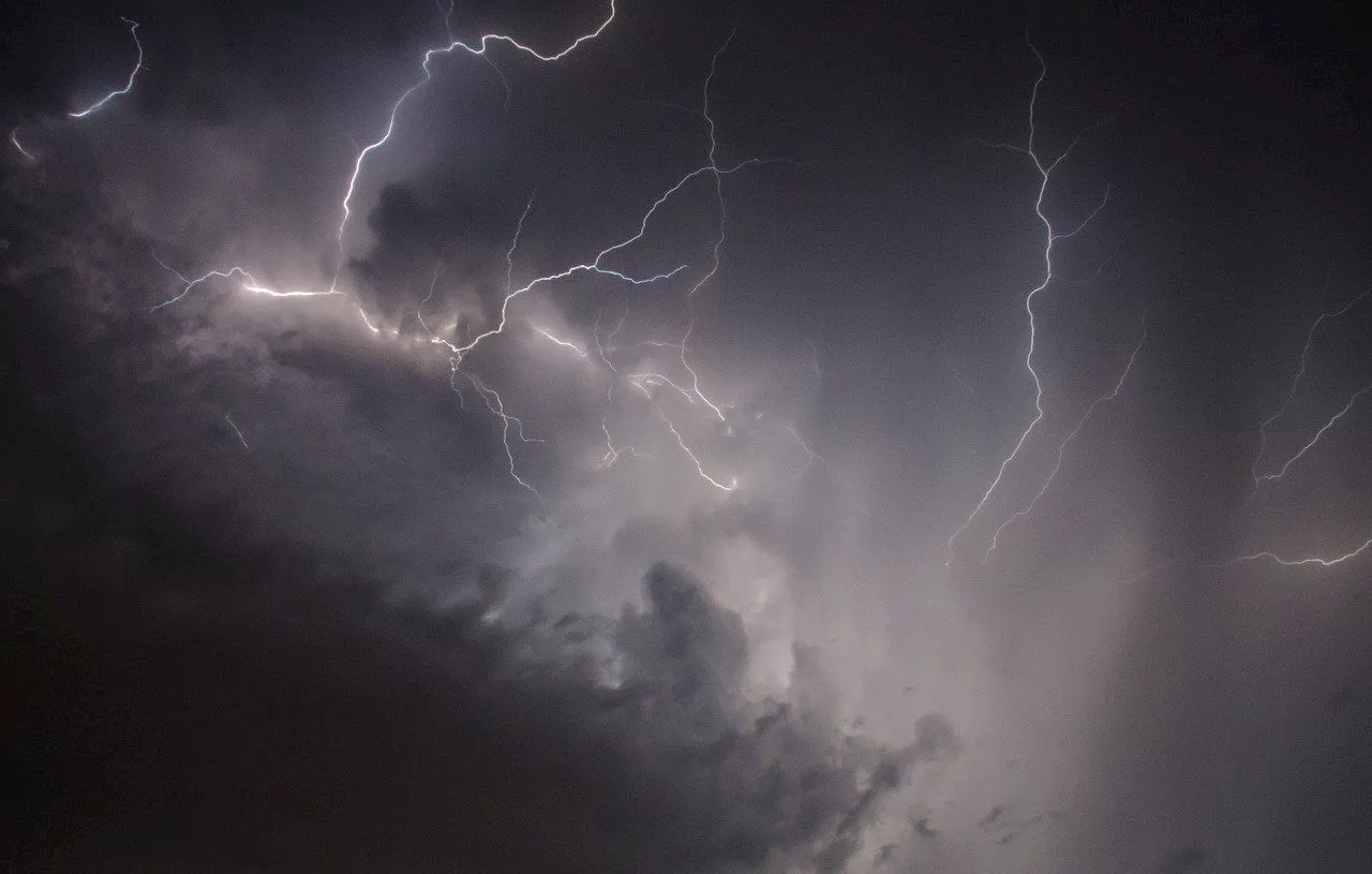 Orages forts, grêle, pluie… Vingt-deux départements de l’Est en vigilance orange