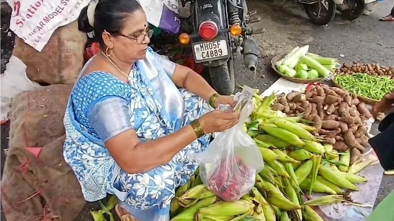 सब्जी बेेचने वाली का बेटा बना CA, पहला तोहफा देख रो पड़ी मां, ये वीडियो कर देगा भावुक