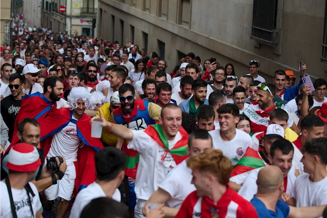 Encierro de la Villavesa alla fine della festa di San Fermin