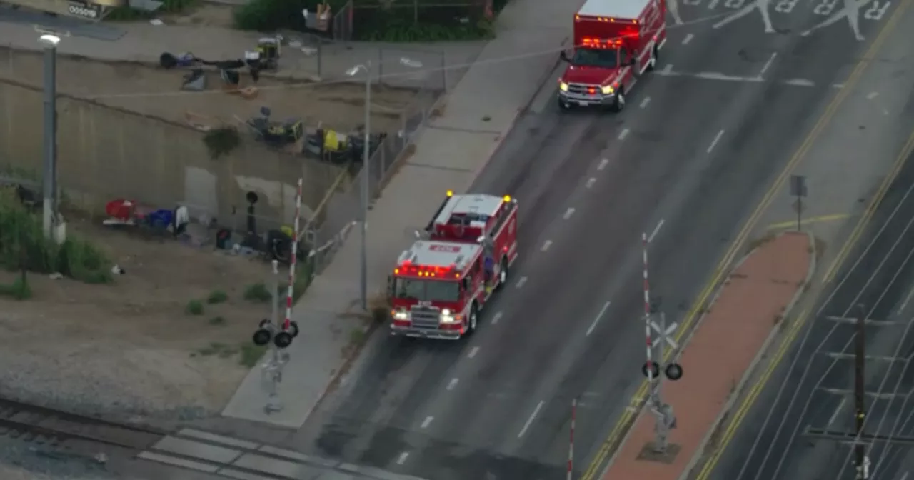 Pedestrian hit and killed by Metrolink train in Northridge